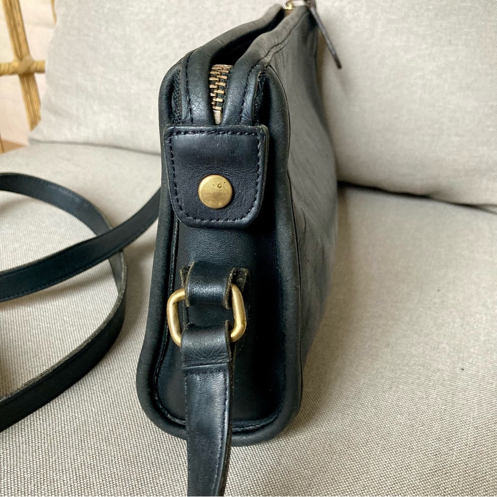 🔥SALE🔥Vintage Coach Taylor Crossbody Black Leather Bag 9944 USA Made Heritage - Picture 6 of 13